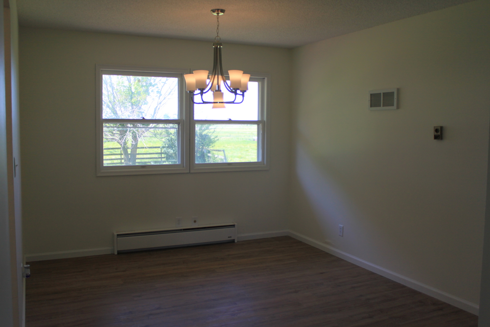 24799 Hahnaman Road Tampico, IL 61283 - Photo 5 of 25