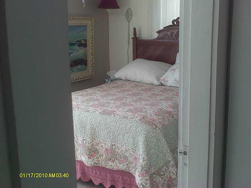 1252 Hotel Road Auburn, ME 04210 - Photo 9 of 16 Bedroom.