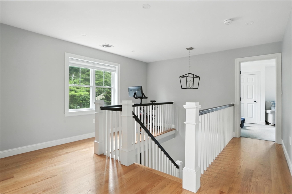188 Spring Street Hanover, MA 02339 - Photo 20 of 41 Gallery Image 20