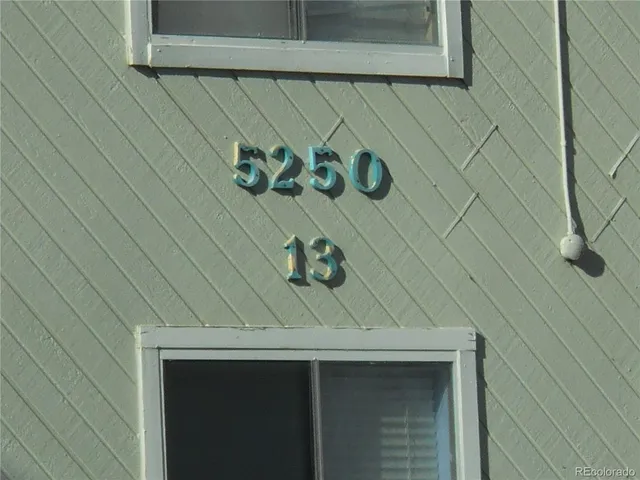 $995 | 5250 South Huron Way, Unit 13101, Littleton, CO 80120