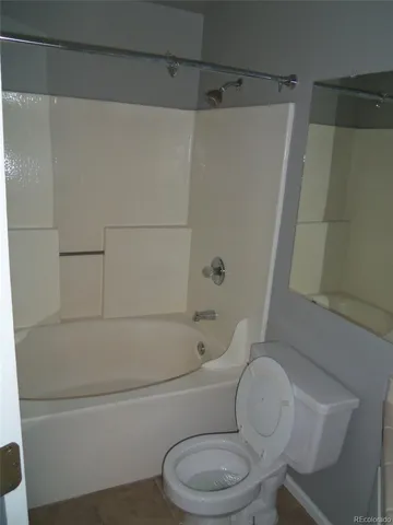 $995 | 5250 South Huron Way, Unit 13101, Littleton, CO 80120