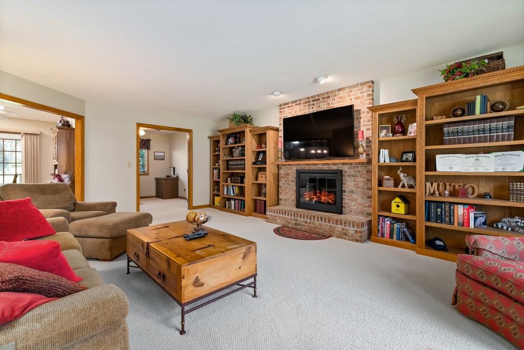 117 Dutch Road Harmony, PA 16037 - Photo 5 of 20 Gallery Image 5
