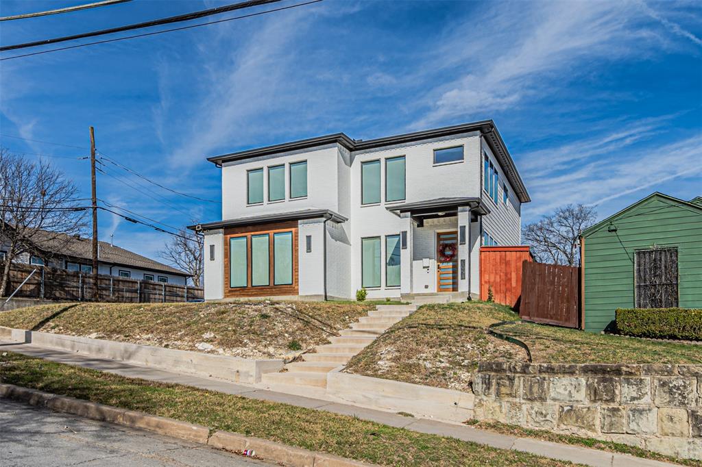 1503 Morrell Avenue Dallas, TX 75203 - Photo 3 of 30 a front view of a house with a yard