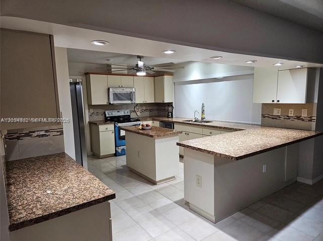 14763 Southwest 152nd Place Miami, FL 33196 - Photo 20 of 41