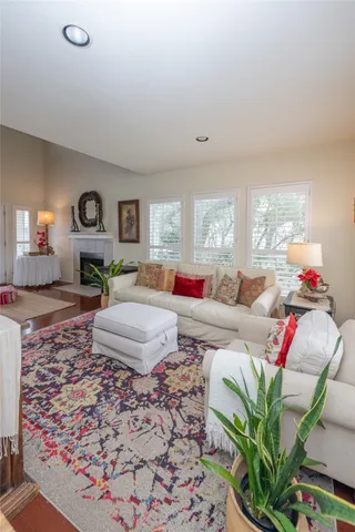 $329,999 | 5402 Beacon Drive, Unit A, Austin, TX 78734