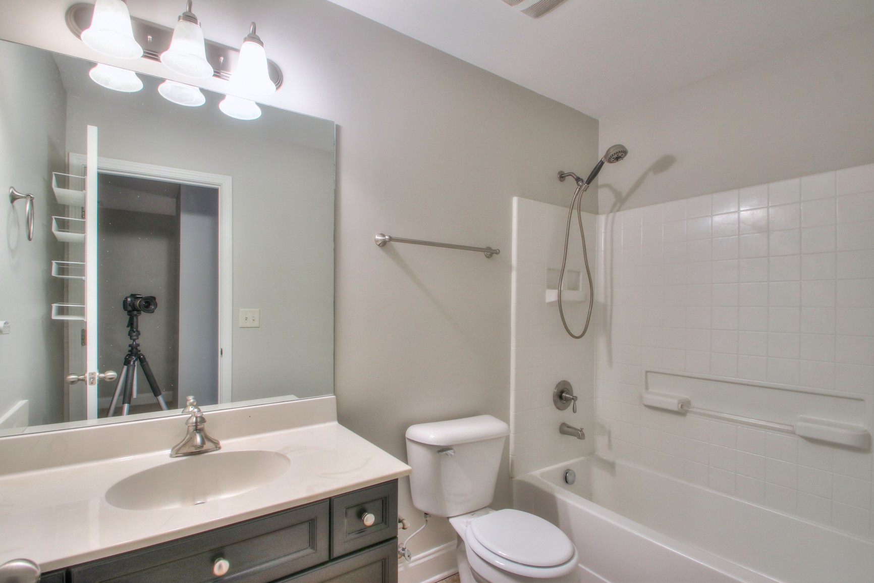 735 Tulip Grove Road, Unit 235 Hermitage, TN 37076 - Photo 16 of 28