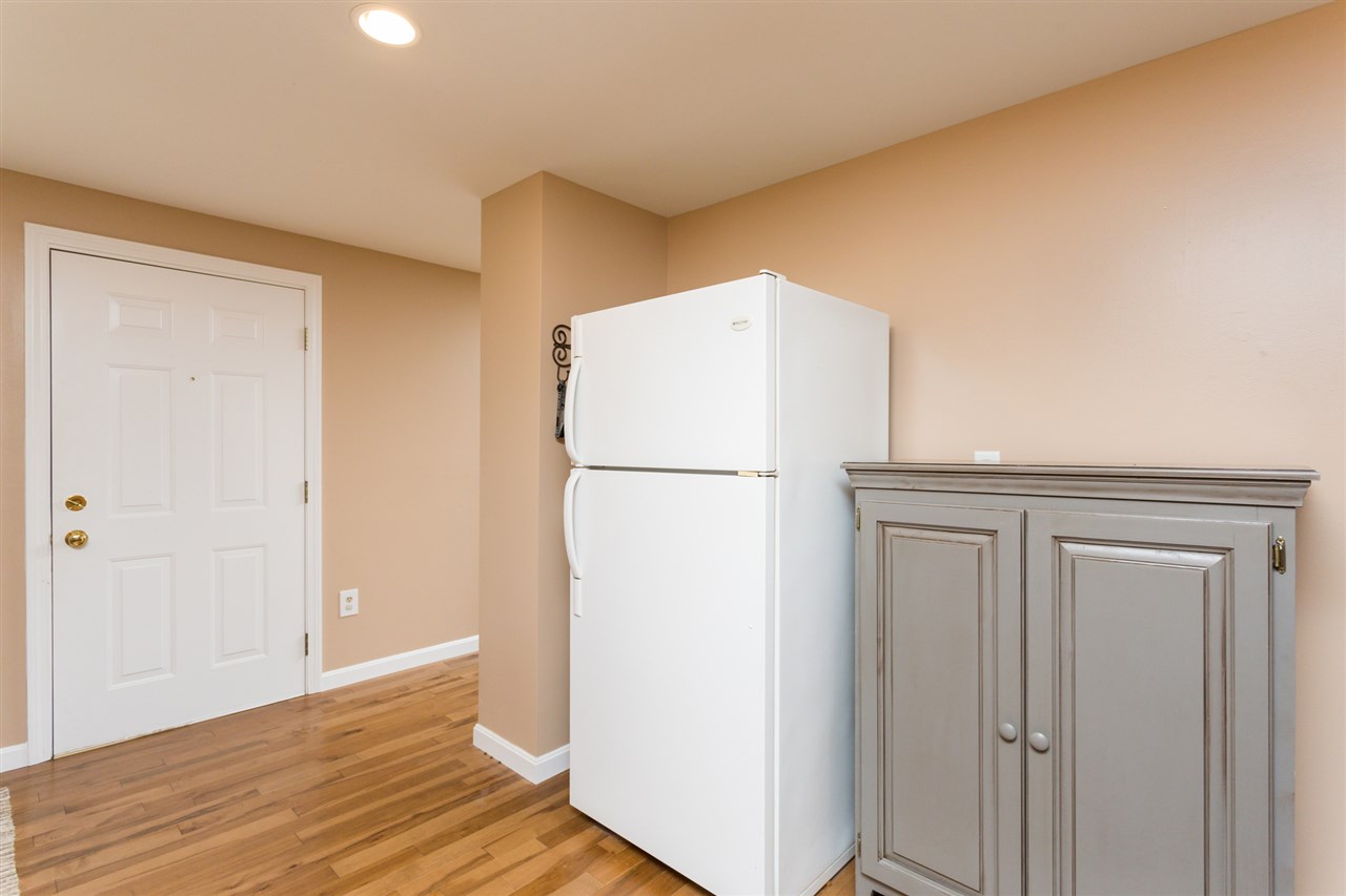 17 Harding Street Rochester, NH 03867 - Photo 14 of 40