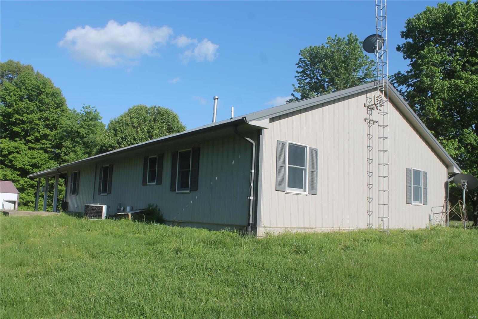 1135 Dry Hill Road Ava, IL 62907 - Photo 2 of 18