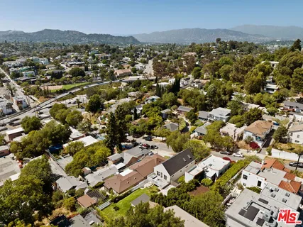 $1,549,000 | 2112 Duane Street, Los Angeles, CA 90039