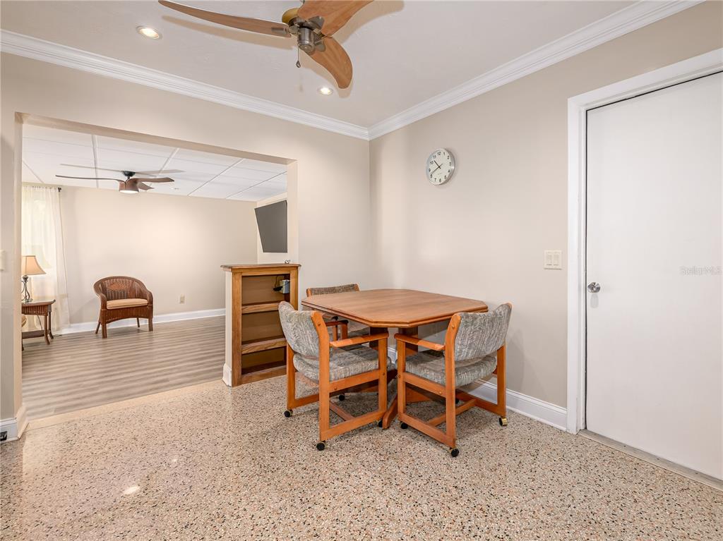 907 Hillside Terrace Brandon, FL 33511 - Photo 7 of 35 a dining room with furniture and window