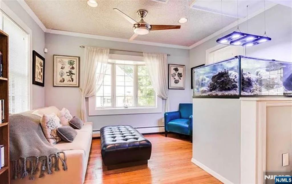 112 Tenafly Road Tenafly, NJ 07670 - Photo 5 of 17 Gallery Image 5