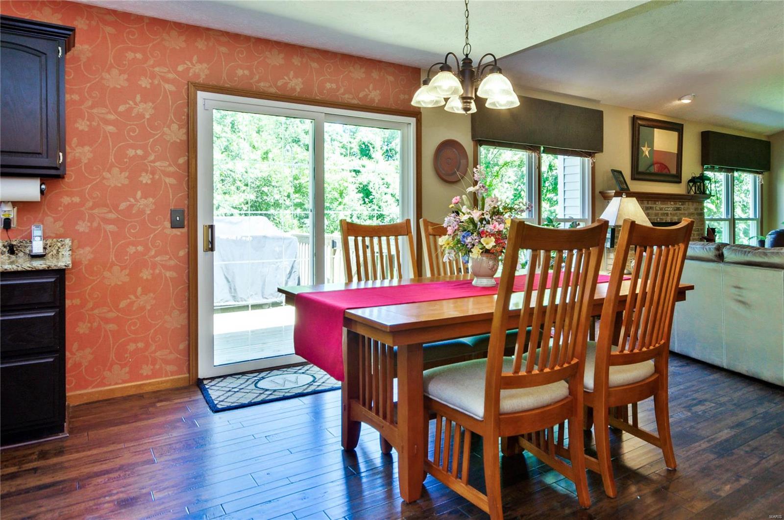 5100 Seminole Court Godfrey, IL 62035 - Photo 13 of 32