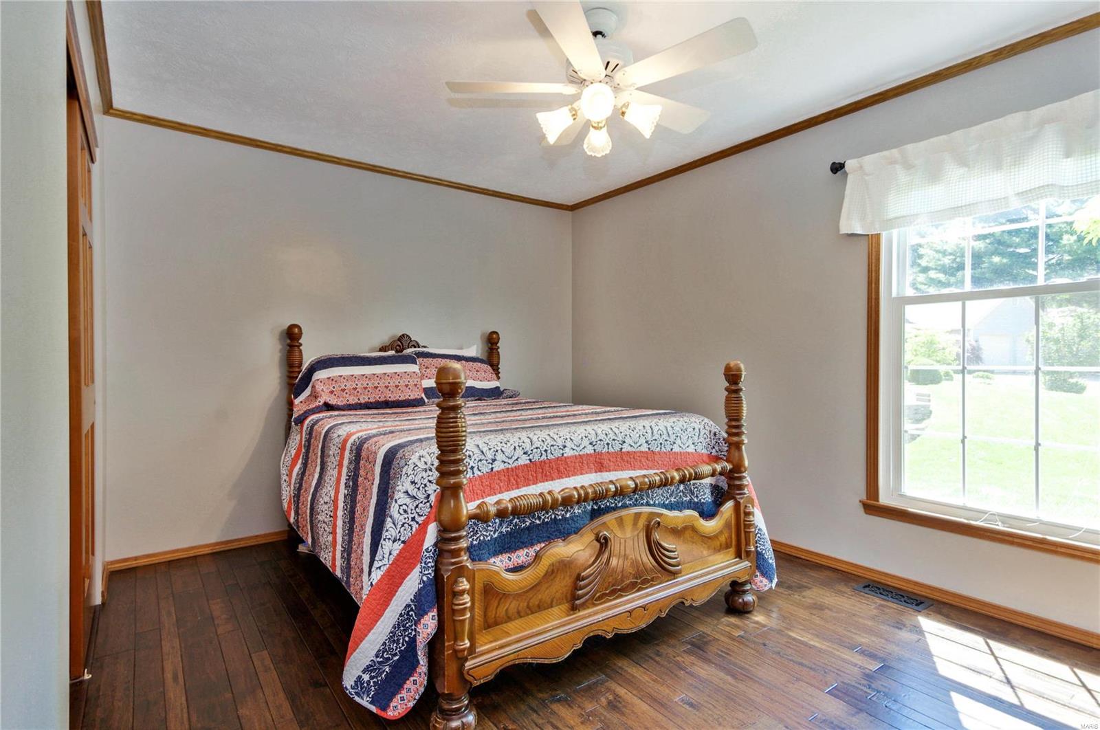 5100 Seminole Court Godfrey, IL 62035 - Photo 18 of 32