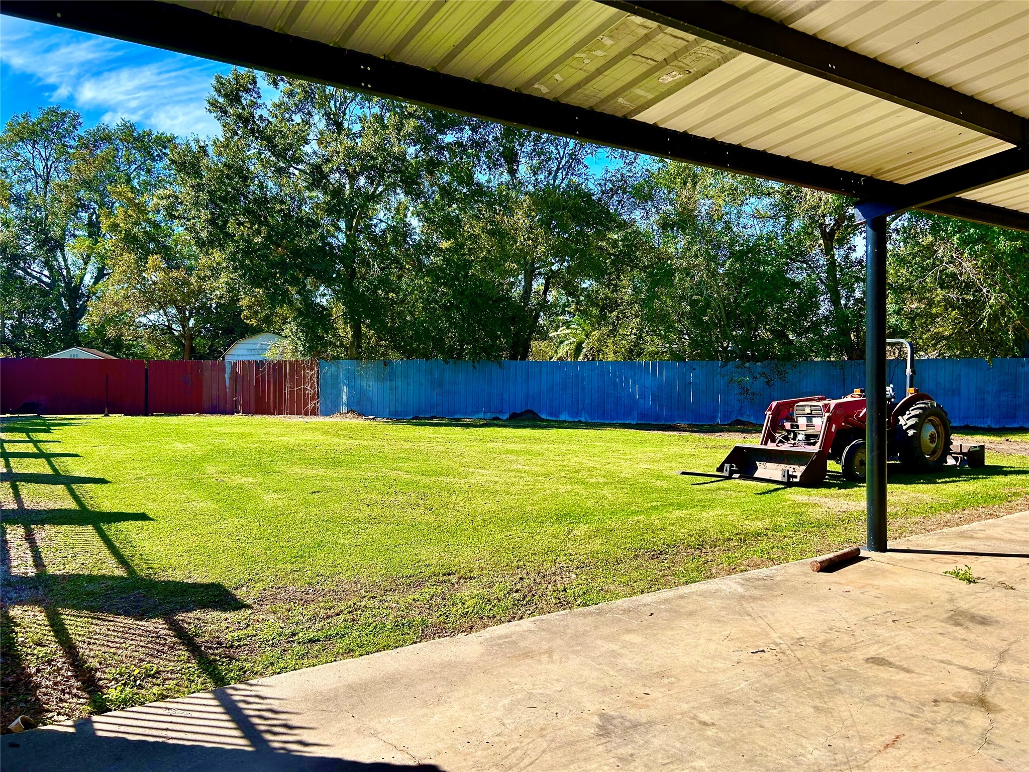 8766 Beauxart Garden Road Beaumont, TX 77705 - Photo 5 of 28