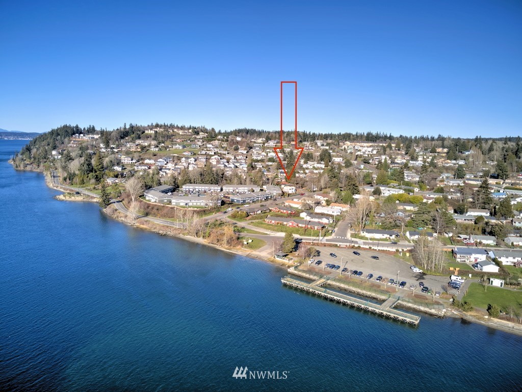 116 Sheridan Road Bremerton, WA 98310 - Photo 2 of 31