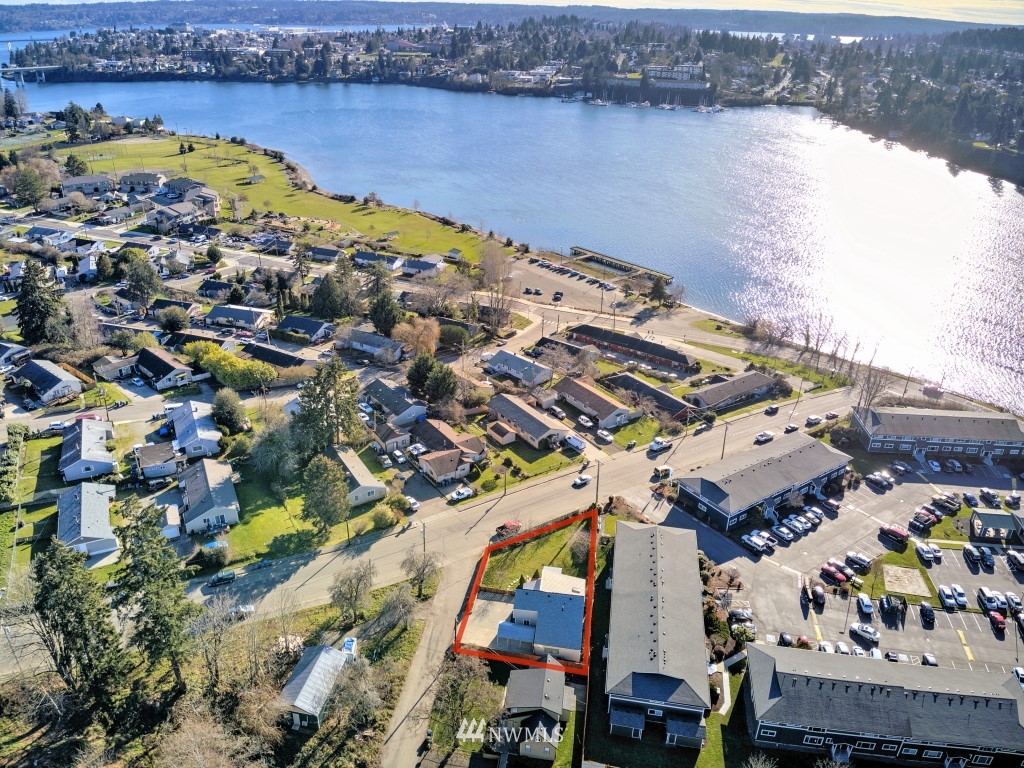 116 Sheridan Road Bremerton, WA 98310 - Photo 5 of 31