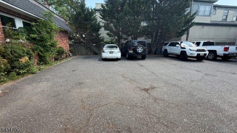 513 Morris Avenue Summit, NJ 07901 - Photo 16 of 17