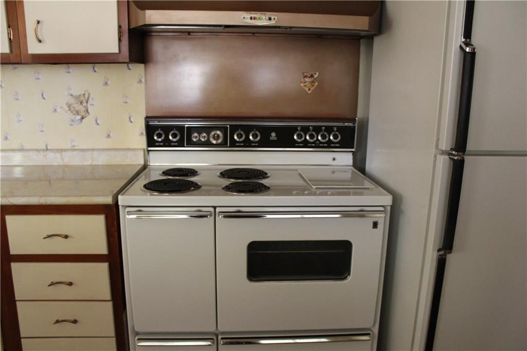 3417 Smith Road Plainfield, IN 46168 - Photo 12 of 36 Gallery Image 12