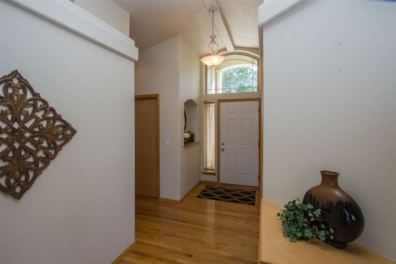 6007 Vista Ridge Lane Spokane, WA 99217 - Photo 6 of 20 Gallery Image 6