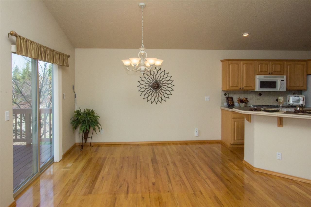 6007 Vista Ridge Lane Spokane, WA 99217 - Photo 7 of 20 Gallery Image 7