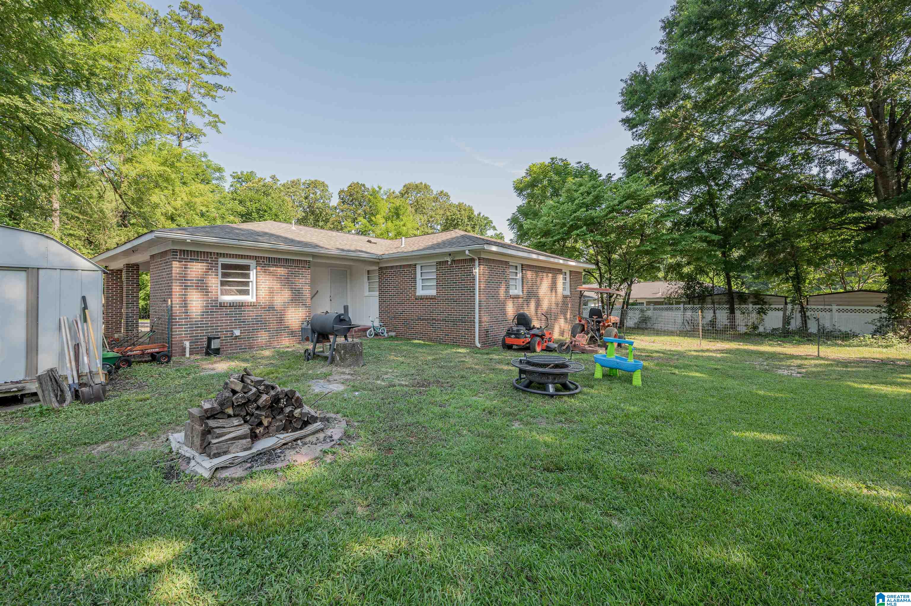 122 12th Street Northwest Alabaster, AL 35007 - Photo 30 of 34