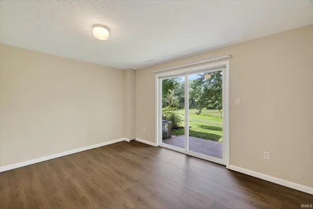 $1,600 | 2360 South Henderson Street, Bloomington, IN 47401