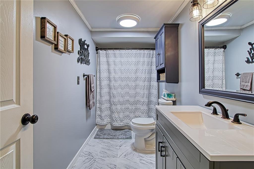 5545 Gibson Road Gibsonia, PA 15044 - Photo 13 of 18 Gallery Image 13