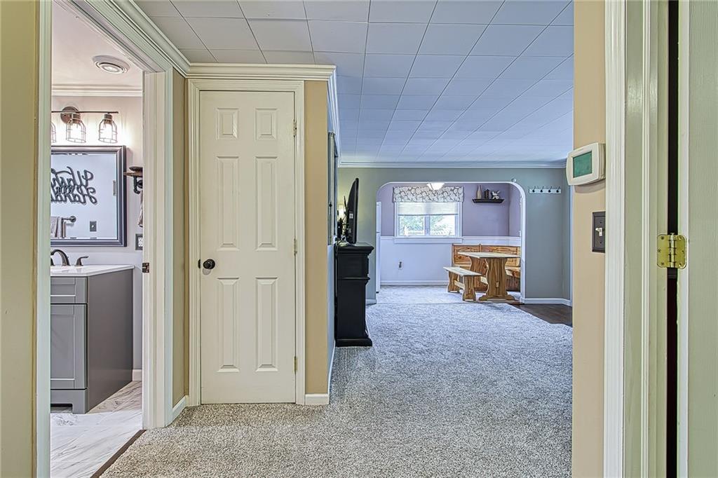 5545 Gibson Road Gibsonia, PA 15044 - Photo 14 of 18 Gallery Image 14