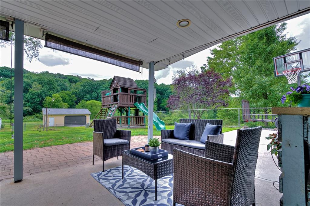 5545 Gibson Road Gibsonia, PA 15044 - Photo 16 of 18 Gallery Image 16