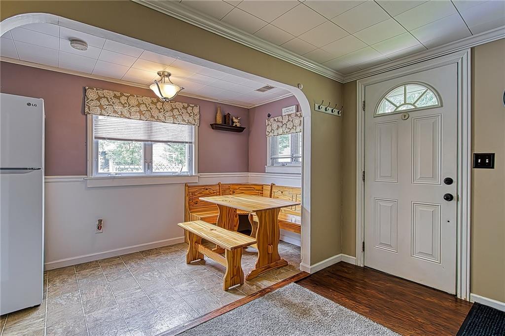 5545 Gibson Road Gibsonia, PA 15044 - Photo 6 of 18 Gallery Image 6