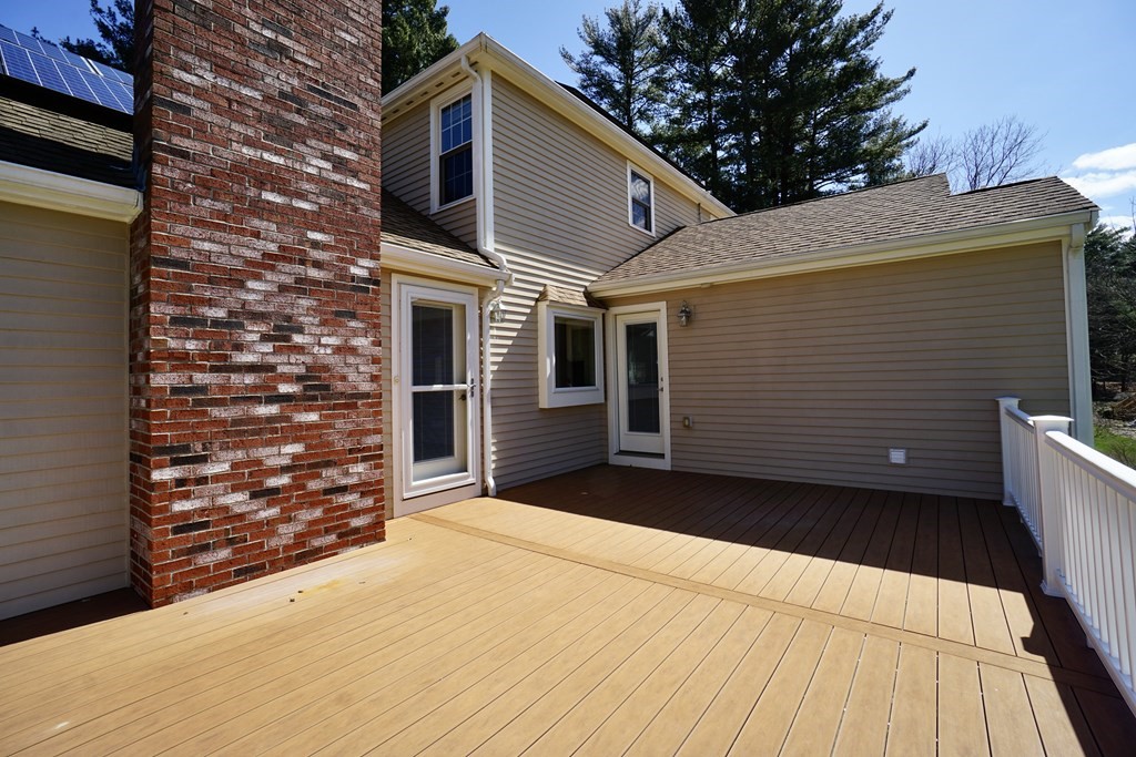 8 Valley Forge Way Foxboro, MA 02035 - Photo 5 of 37