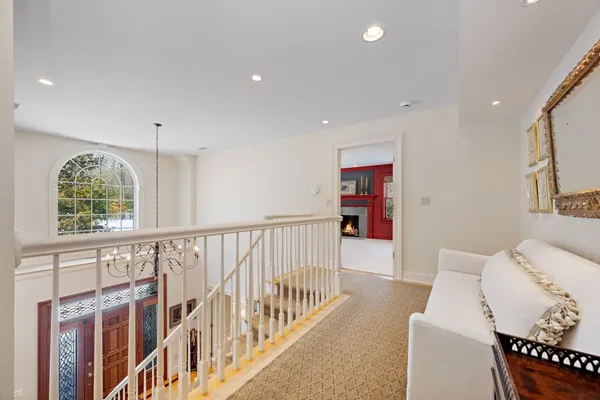 $1,500,000 | 6 Eveningstar Drive, Amherst, MA 01002