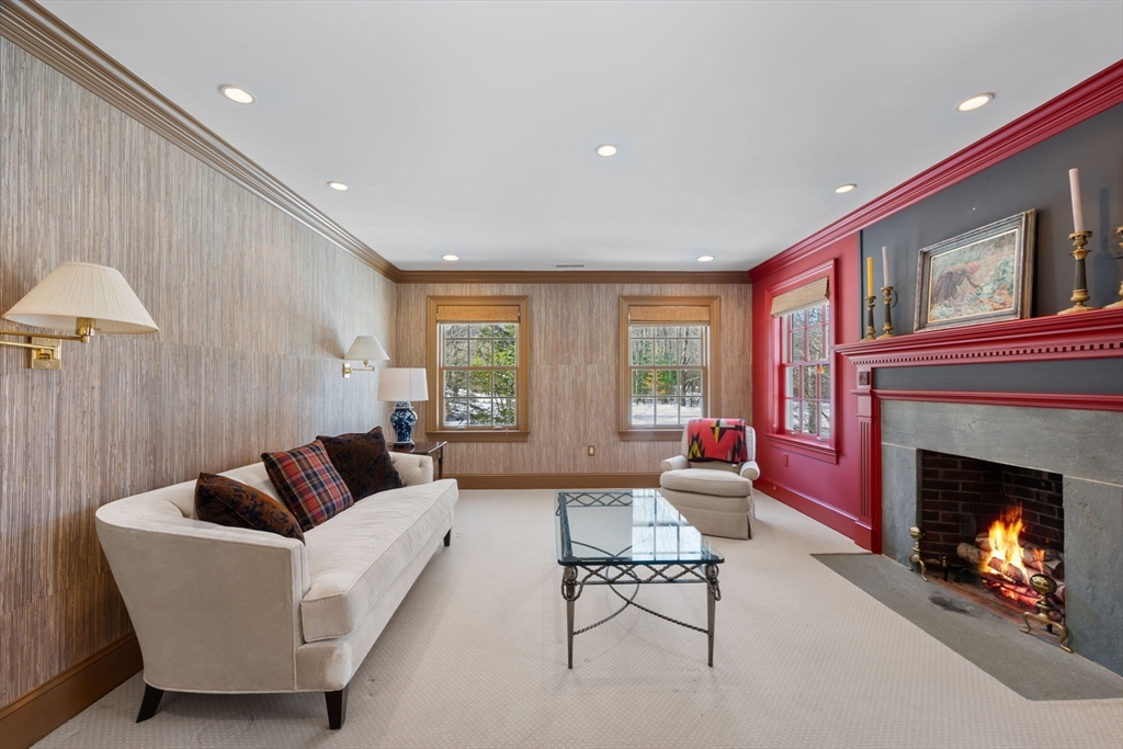 6 Eveningstar Drive Amherst, MA 01002 - Photo 18 of 42