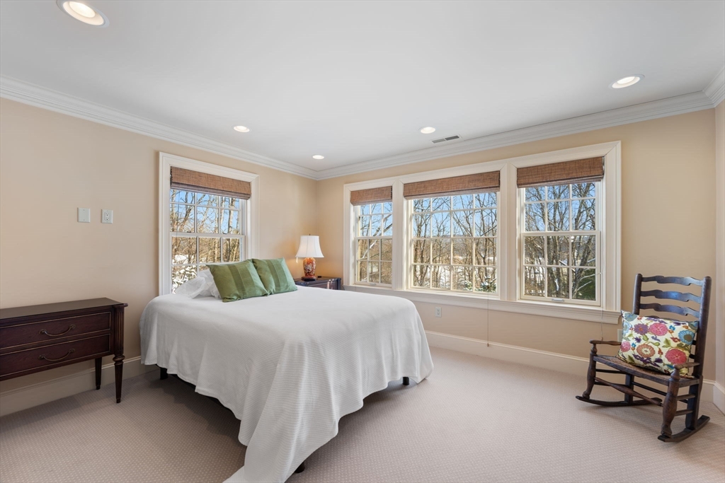 6 Eveningstar Drive Amherst, MA 01002 - Photo 19 of 42