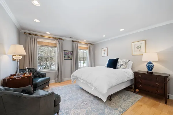 $1,500,000 | 6 Eveningstar Drive, Amherst, MA 01002