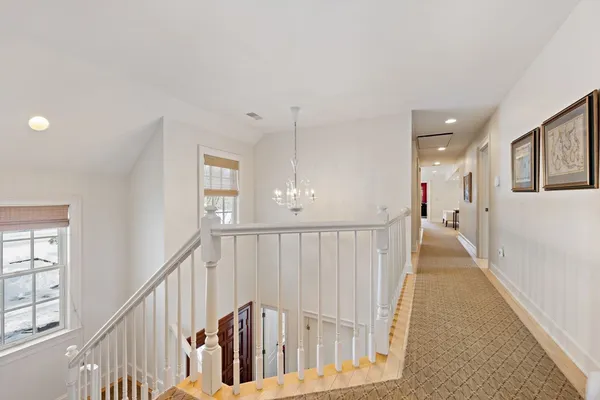 $1,500,000 | 6 Eveningstar Drive, Amherst, MA 01002