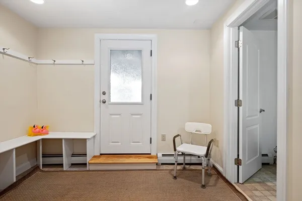 $1,500,000 | 6 Eveningstar Drive, Amherst, MA 01002