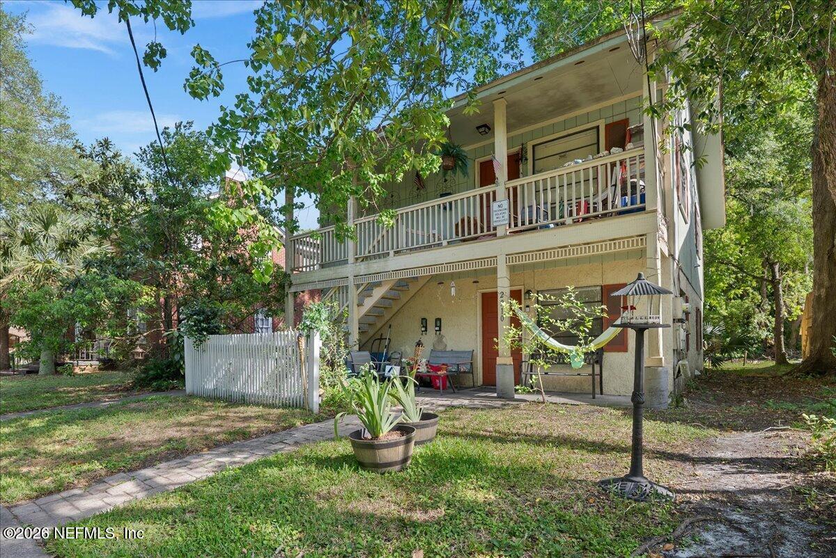2910 Post Street Jacksonville, FL 32205 - Photo 2 of 34 a front view of a house with garden