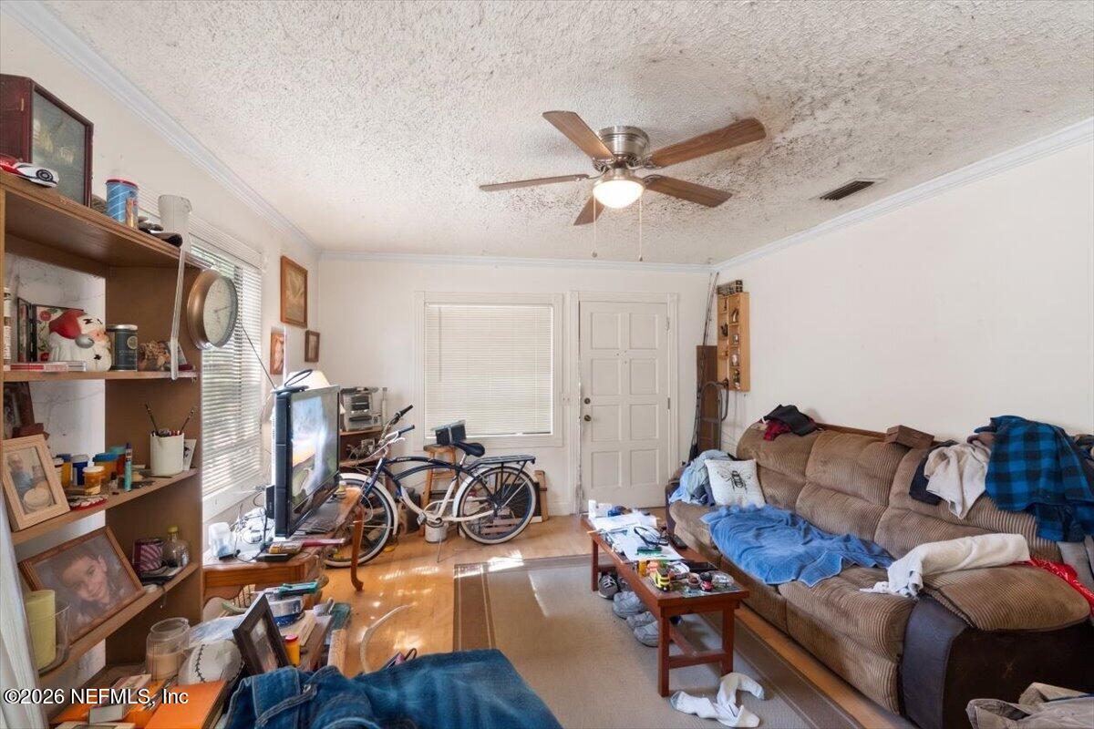 2910 Post Street Jacksonville, FL 32205 - Photo 6 of 34 Family Room