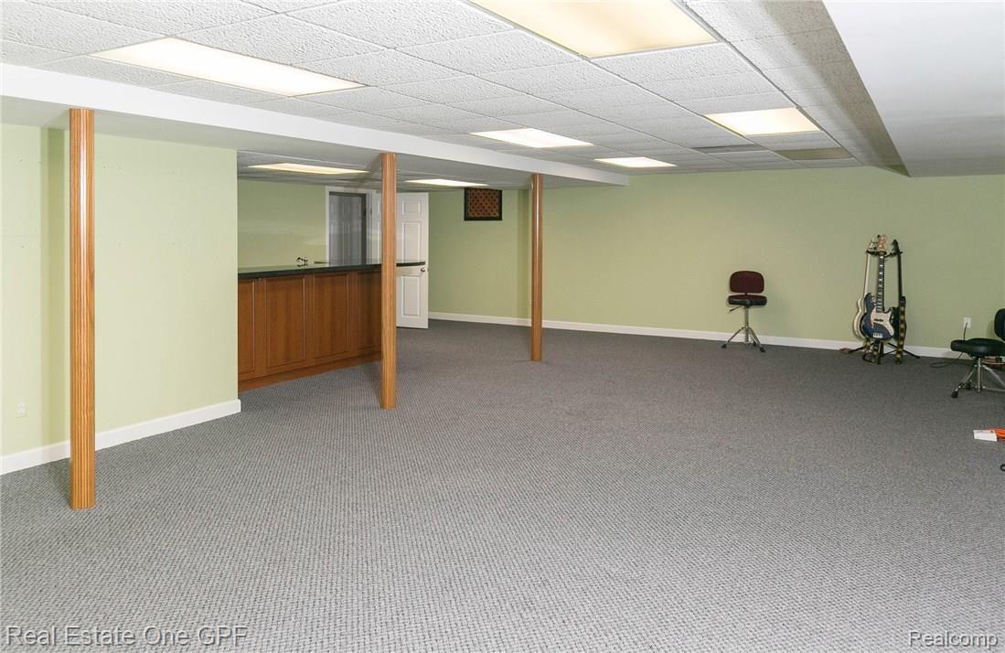 521 Lake Shore Road Grosse Pointe, MI 48236 - Photo 52 of 58 521LakeShoreRd-48.jpg
