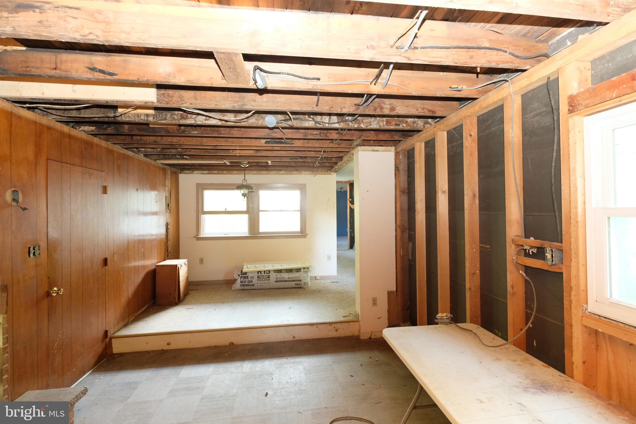 10 Klapperthal Road Reading, PA 19606 - Photo 13 of 65