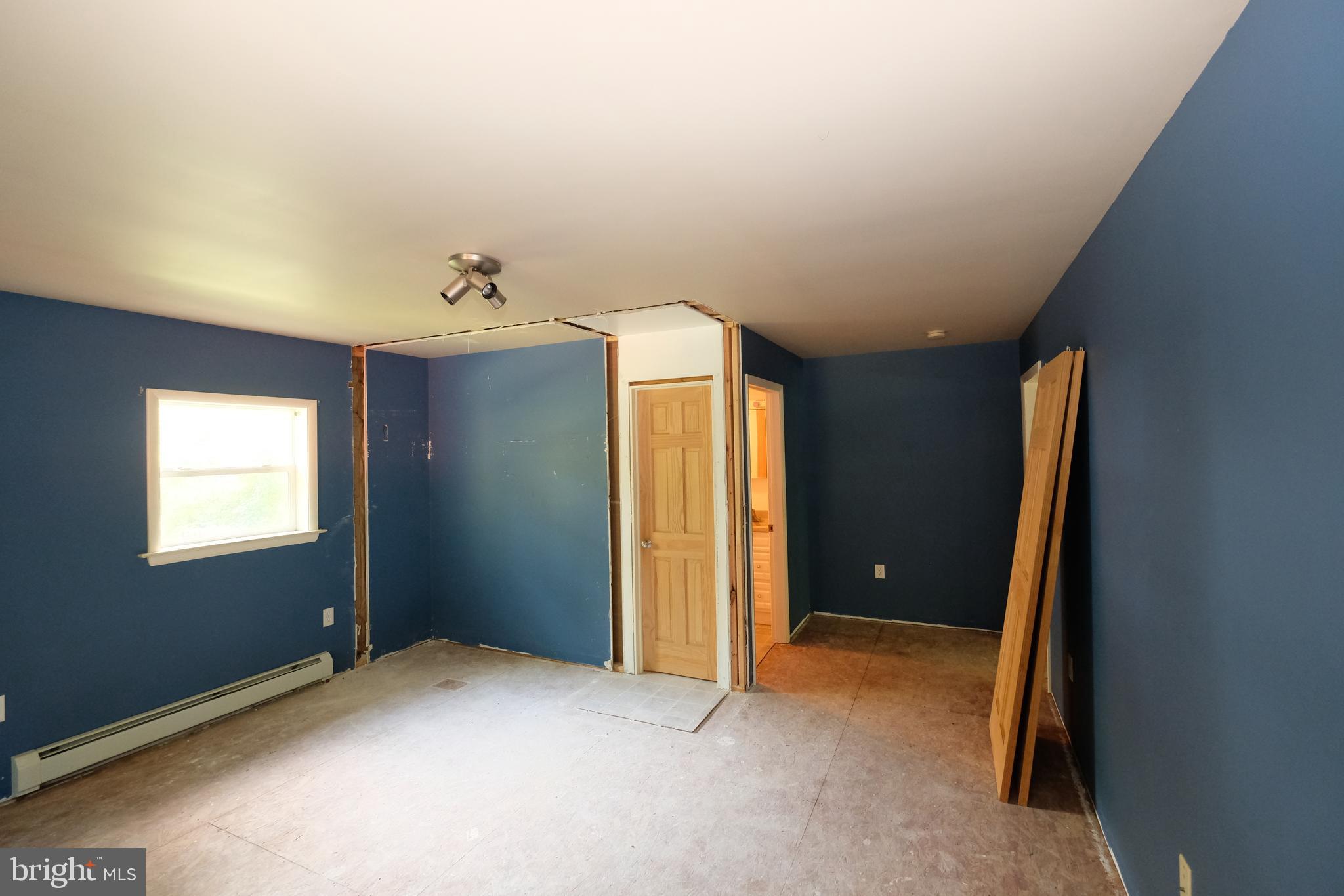 10 Klapperthal Road Reading, PA 19606 - Photo 21 of 65