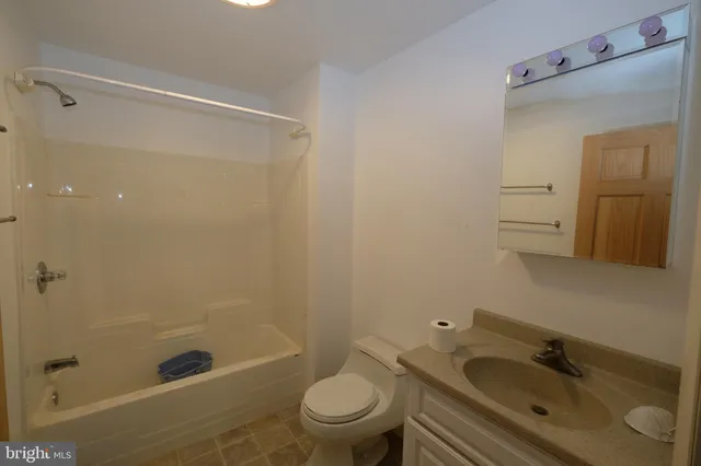 a view of an entryway