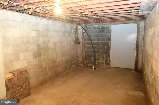 $224,700 | 10 Klapperthal Road, Reading, PA 19606