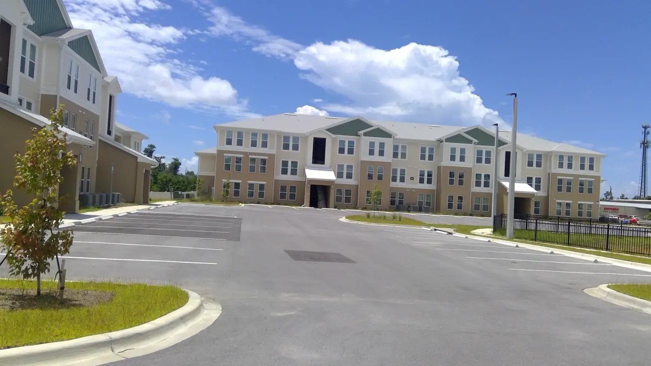 265 West 15th Street Panama City, FL 32401 - Photo 4 of 11 a view of pool with brick walls
