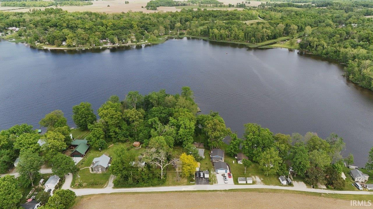 20 R2a Pierceton, IN 46562 - Photo 4 of 8