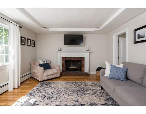 404 Center Street Hanover, MA 02339 - Photo 12 of 39 Gallery Image 12