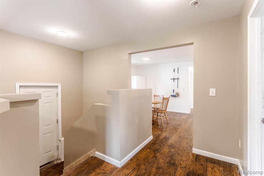 1265 West Wieland Road Lansing, MI 48906 - Photo 4 of 32