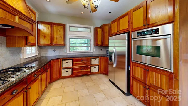 $795,000 | 6 Sunrise Valley, Leicester, NC 28748