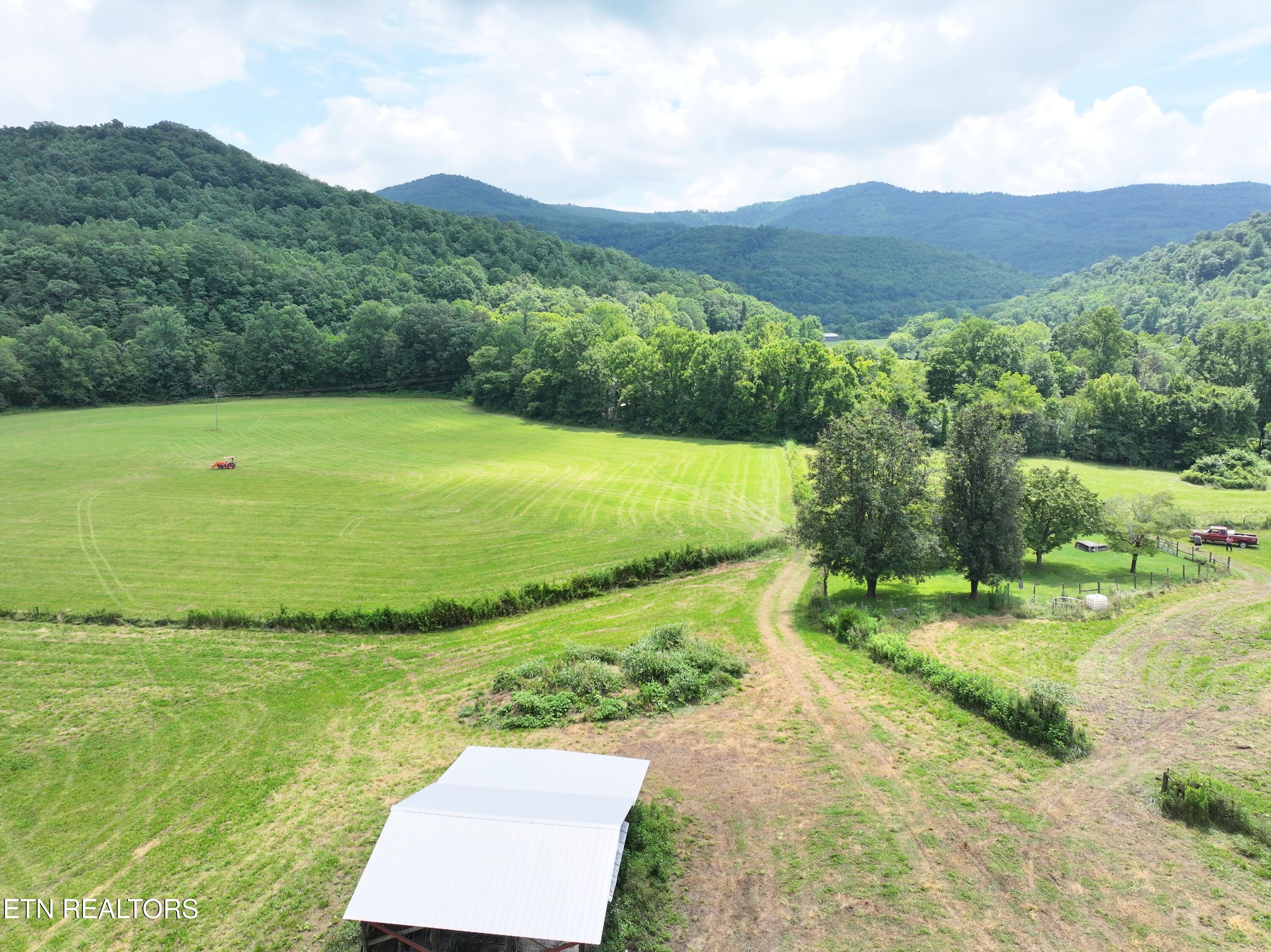 7914 Brimstone Road Robbins, TN 37852 - Photo 55 of 57 dji_fly_20260709_090236_0795_17836841221